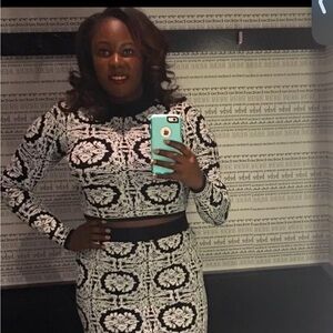 Elegant Black and White Patterned Women's Outfit